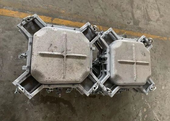 rotomoulage moule les réservoirs d'eau en plastique de 600L Roto avec le rail de guide que 8000-10000 parts moulent la vie