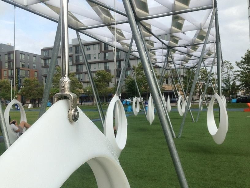 Le bâti de rotation en plastique d'anti rouille pour la couleur blanche posent des anneaux avec plus léger à l'intérieur
