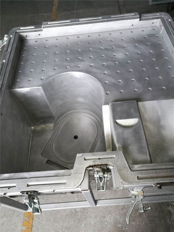 Moules de rotation en aluminium d'A356 6061t6 avec Matte Surface Texture For Seated Toliet portatif